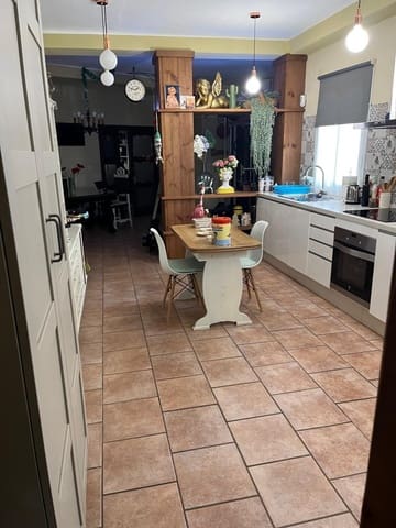 3 soveværelse Lejlighed til salg i Ensanche Centro, Málaga by - € 610.000 (Ref: 9556051)