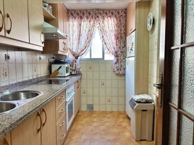 3 slaapkamer Flat te koop in La Trinidad, Málaga stad - € 330.000 (Ref: 9571380)