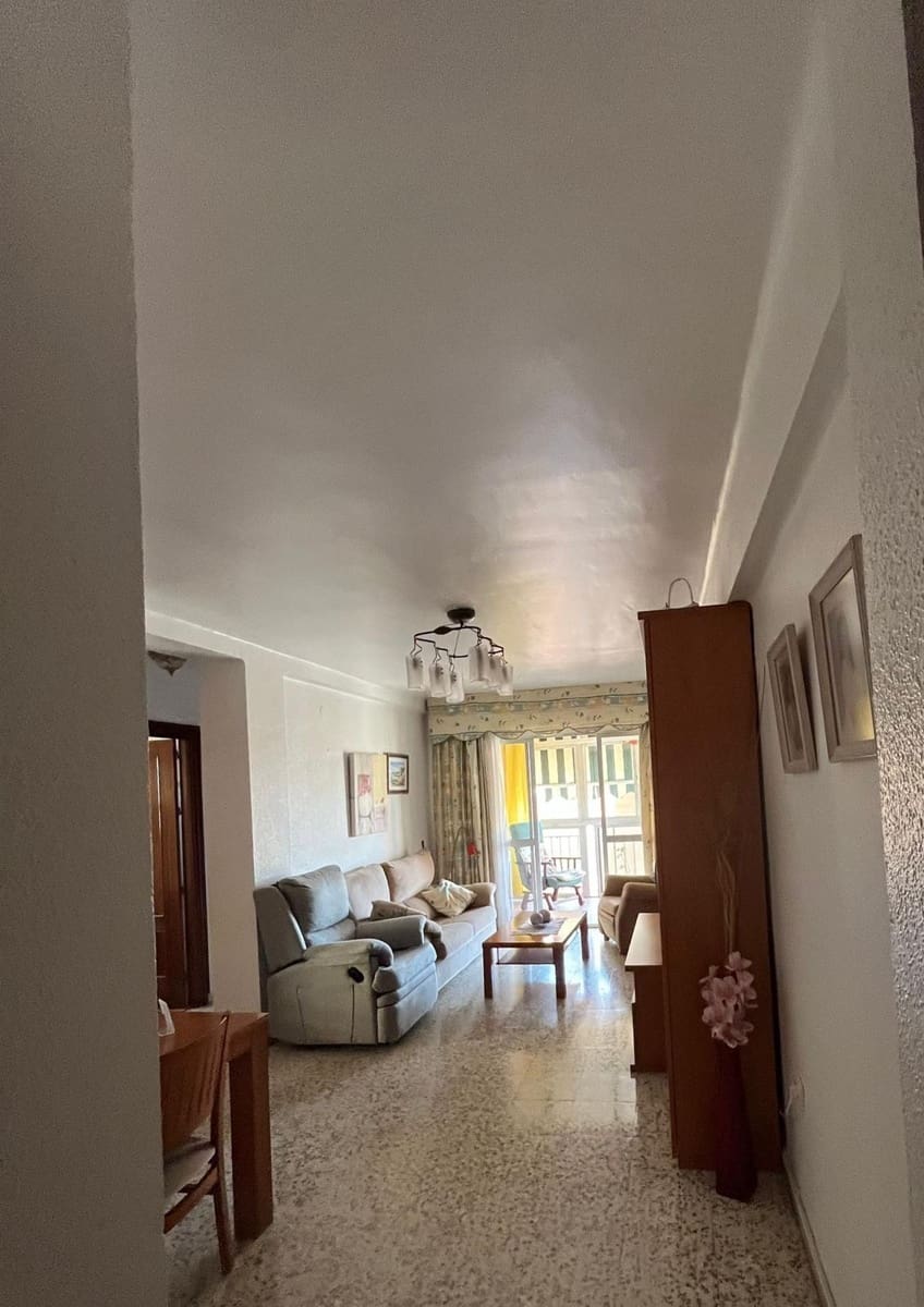 3 sovrum Lägenhet till salu i Malaga stad med garage - 310 000 € (Ref: 9574790)