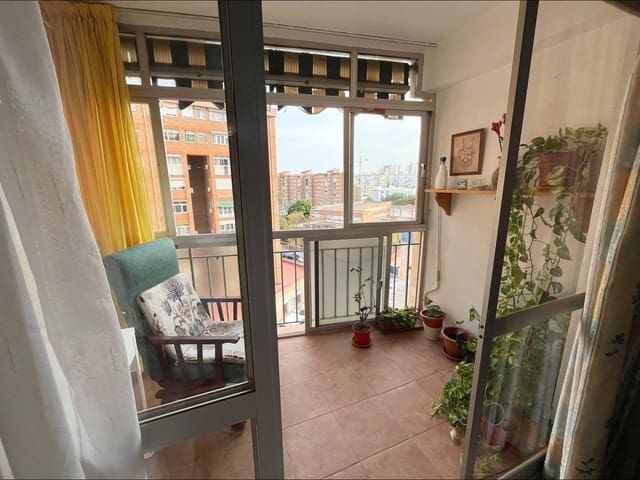 3 soveværelse Lejlighed til salg i El Torcal, Málaga by med garage - € 277.995 (Ref: 9574790)
