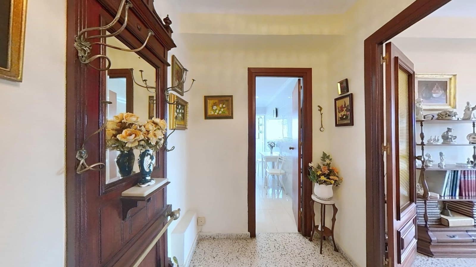 3 sypialnia Mieszkanie na sprzedaż w Miasto Malaga - 312 000 € (Ref: 9586715)