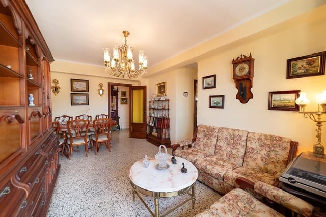 3 bedroom Flat for sale in La Victoria, Málaga city - € 285,000 (Ref: 9586715)