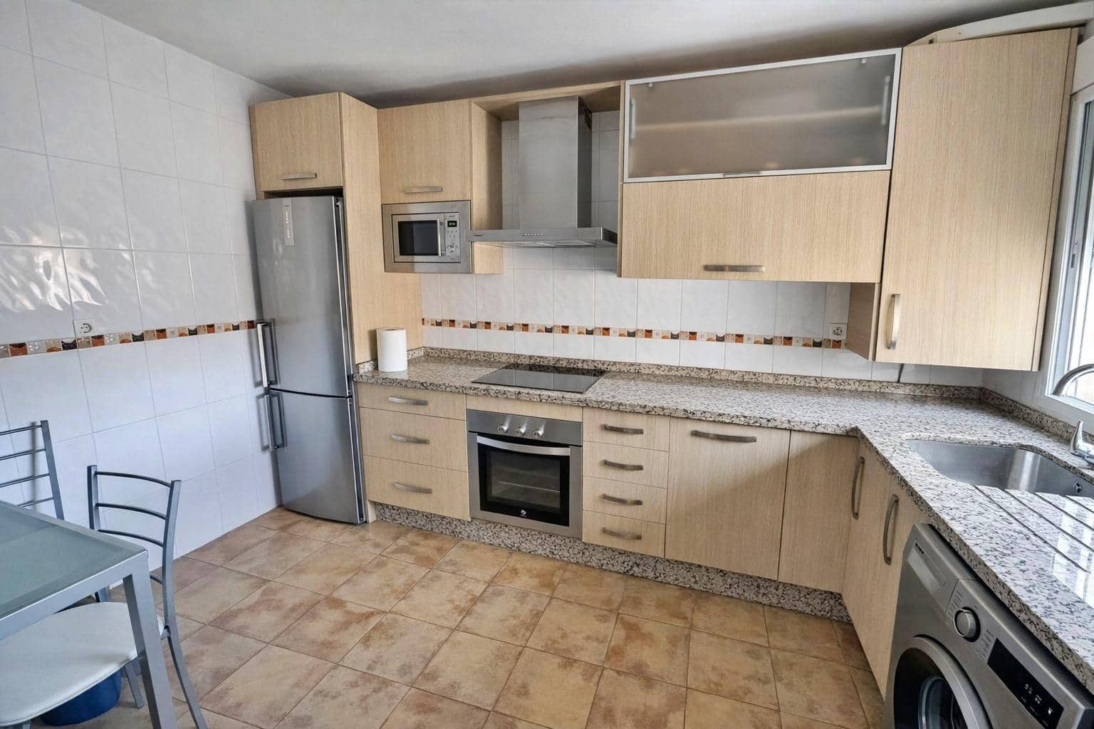 2 bedroom Flat for rent in Malaga city with garage - € 1,200 (Ref: 9591519)