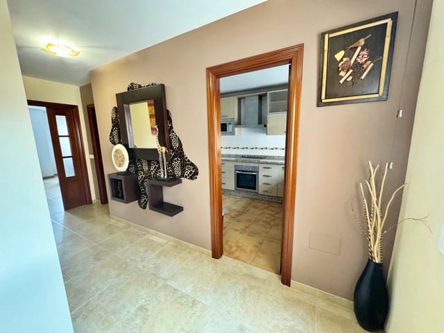 2 Zimmer Wohnung zu vermieten in Málaga Stadt mit Garage - 1.200 € (Ref: 9591519)