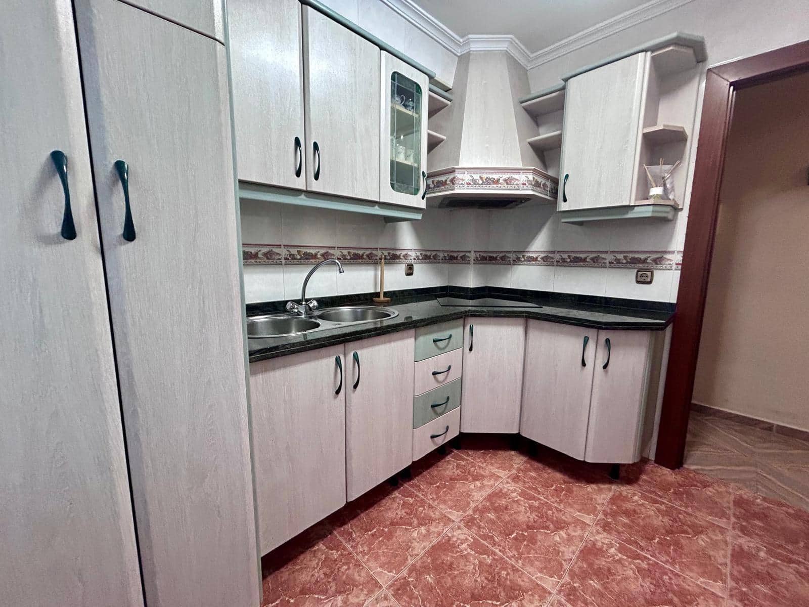 Piso de 3 habitaciones en Málaga ciudad en venta - 320.000 € (Ref: 9599678)