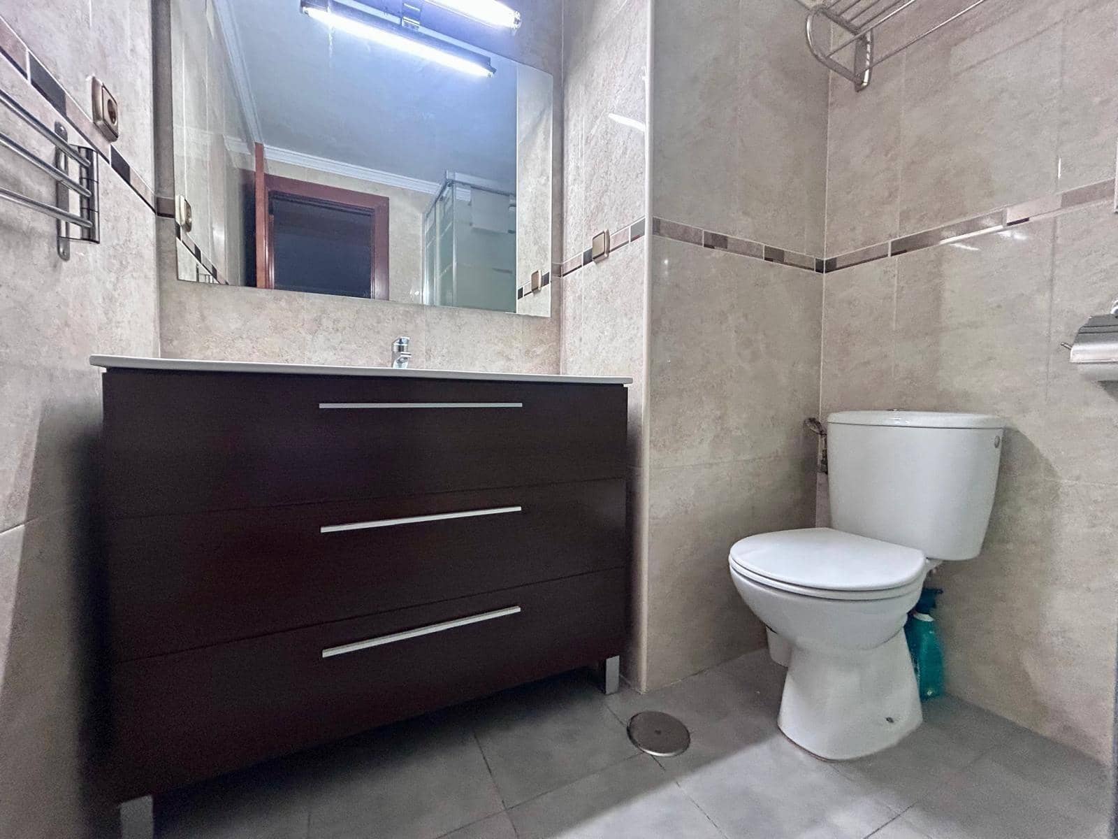 Piso de 3 habitaciones en Málaga ciudad en venta - 320.000 € (Ref: 9599678)