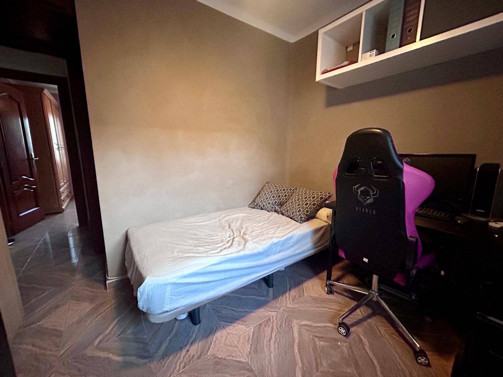 Piso de 3 habitaciones en Málaga ciudad en venta - 320.000 € (Ref: 9599678)