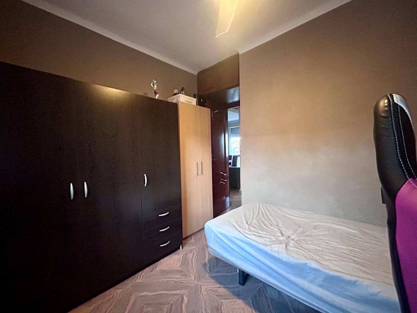 Piso de 3 habitaciones en Málaga ciudad en venta - 320.000 € (Ref: 9599678)