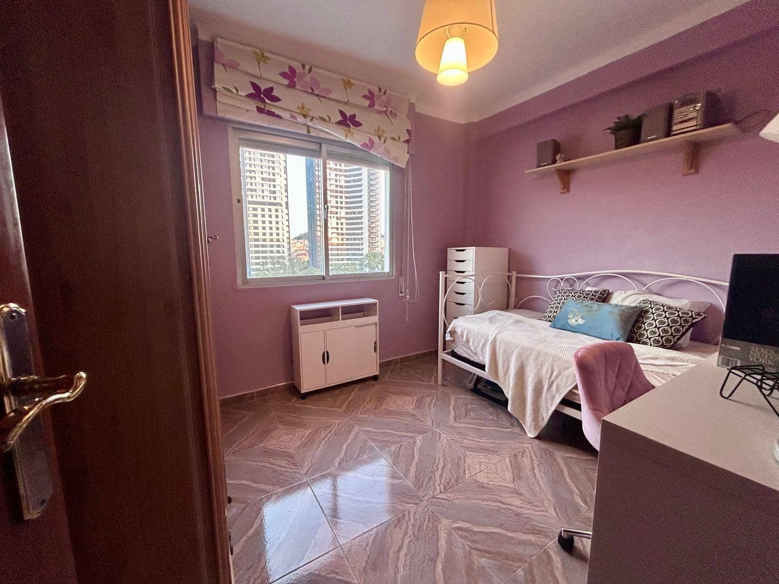 Piso de 3 habitaciones en Málaga ciudad en venta - 320.000 € (Ref: 9599678)