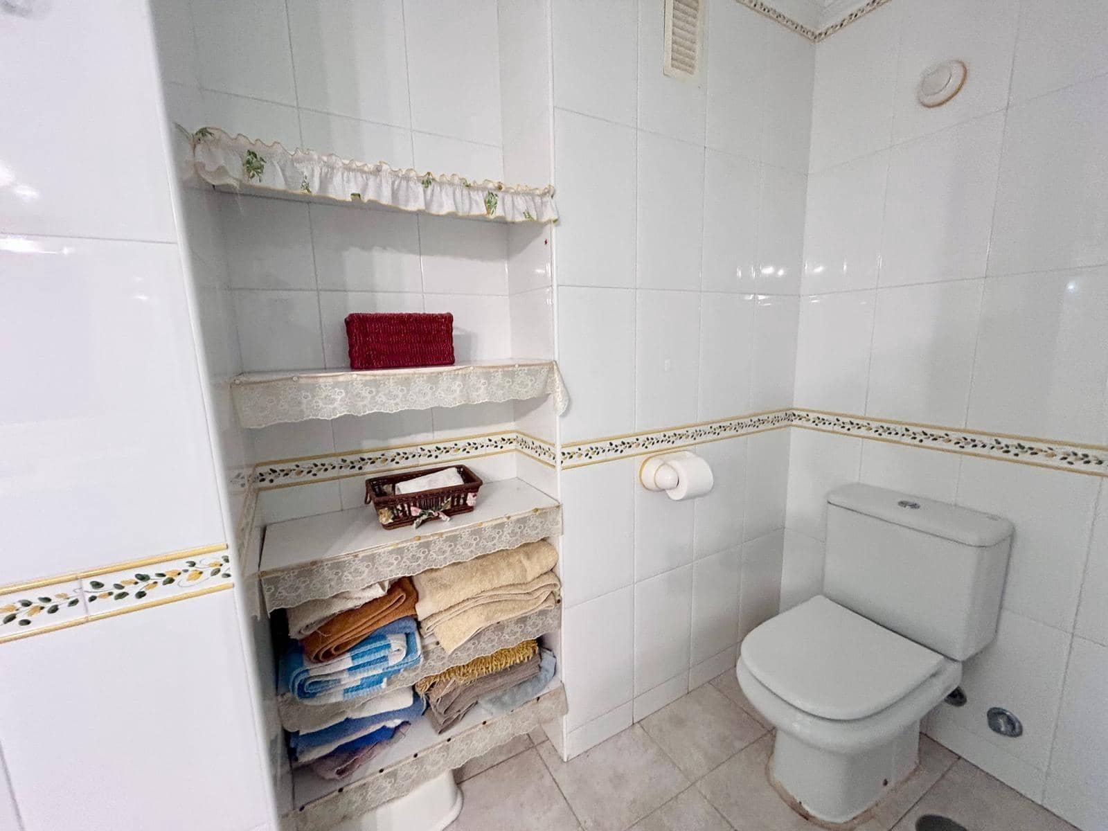 4 Zimmer Wohnung zu verkaufen in Malaga Stadt mit Pool Garage - 1.100.000 € (Ref: 9605170)