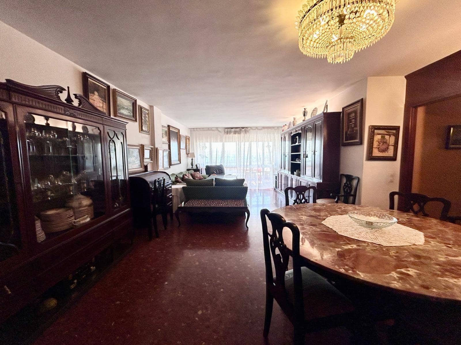 4 Zimmer Wohnung zu verkaufen in Malaga Stadt mit Pool Garage - 1.100.000 € (Ref: 9605170)