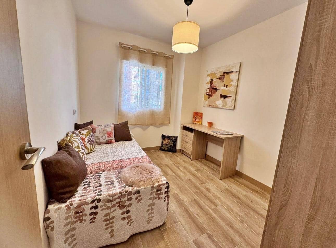 3 Zimmer Wohnung zu verkaufen in Malaga Stadt - 325.000 € (Ref: 9605172)