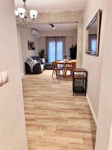 Piso de 3 habitaciones en Málaga ciudad en venta - 309.000 € (Ref: 9605172)