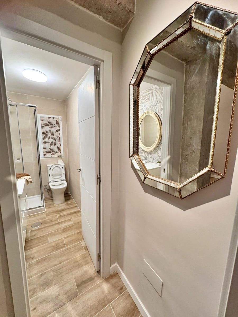 3 sovrum Lägenhet till salu i Malaga stad - 309 000 € (Ref: 9605172)