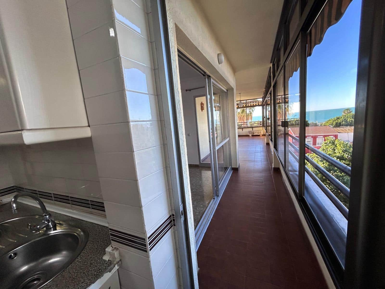 3 slaapkamer Flat te koop in Malaga stad met garage - € 732.000 (Ref: 9611405)