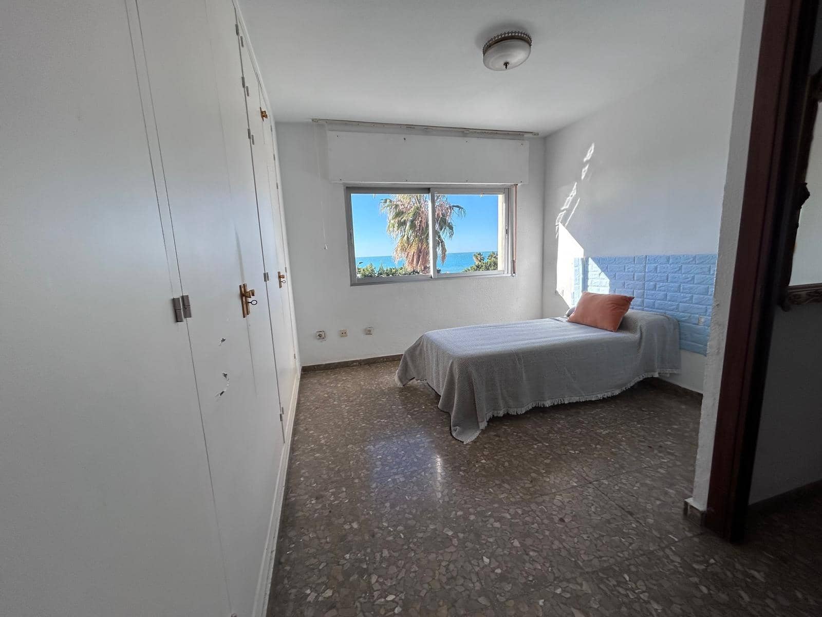 3 slaapkamer Flat te koop in Malaga stad met garage - € 732.000 (Ref: 9611405)