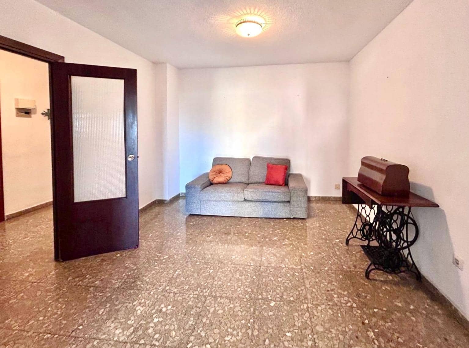3 bedroom Flat for sale in Malaga city with garage - € 732,000 (Ref: 9611405)
