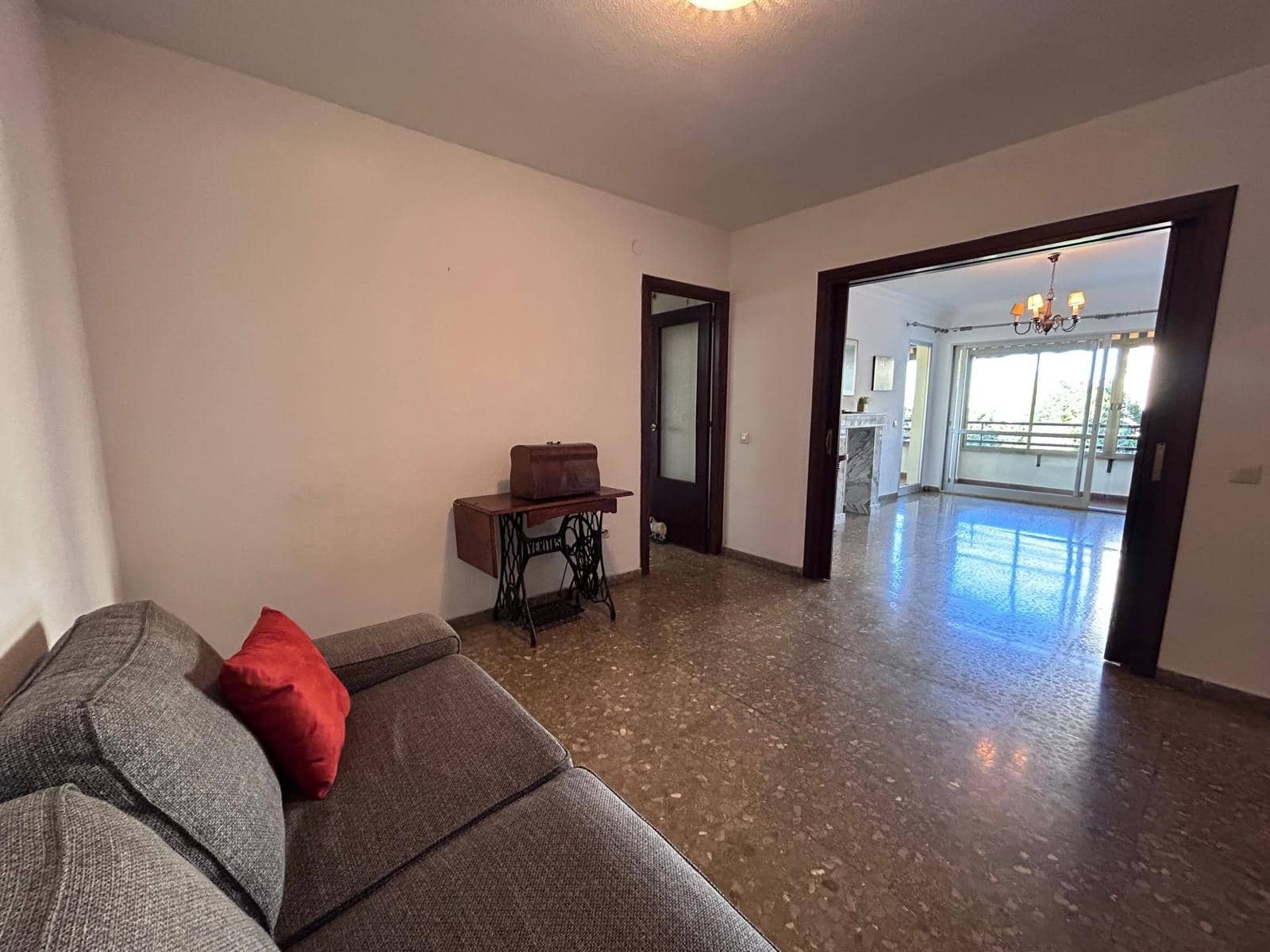 3 bedroom Flat for sale in Malaga city with garage - € 732,000 (Ref: 9611405)