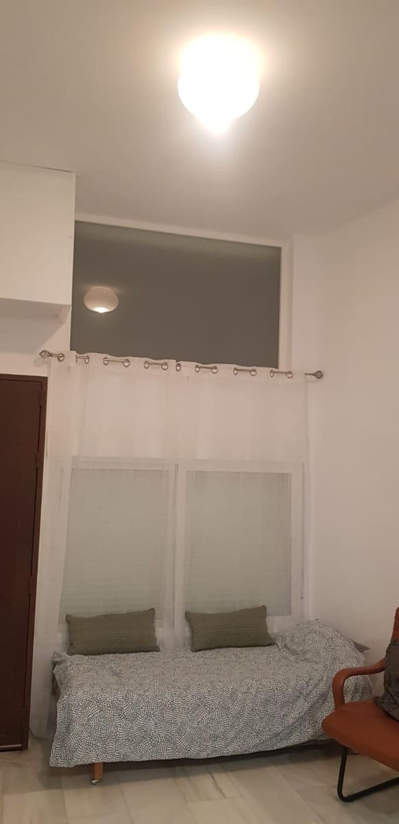 Leilighet til salgs i Malaga by - € 260 000 (Ref: 9616044)