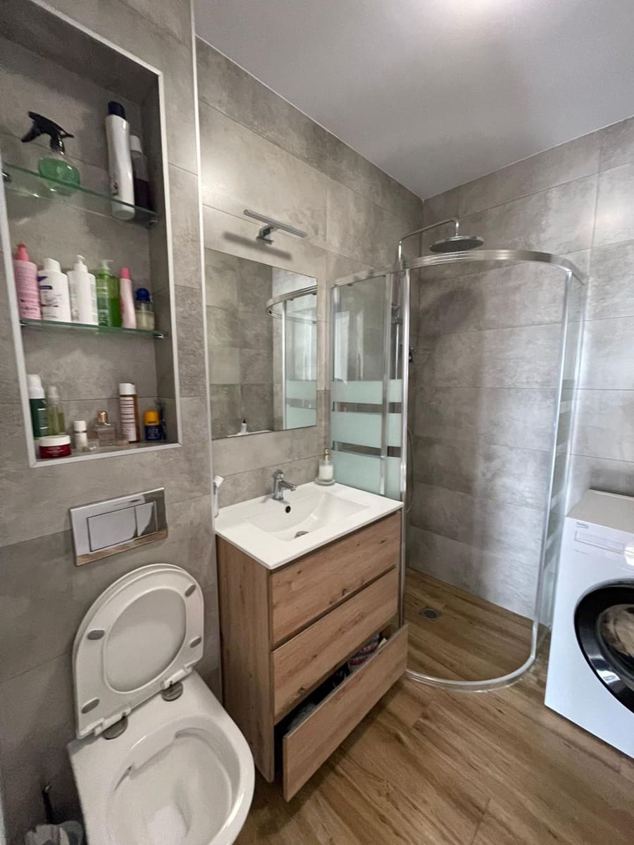 2 slaapkamer Appartement te koop in Benalmadena Costa - € 450.000 (Ref: 9616045)