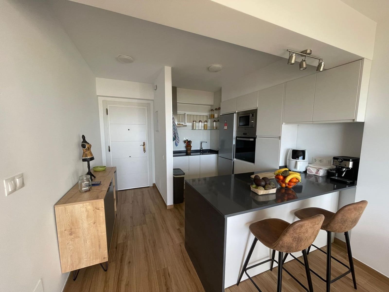 2 soveværelse Lejlighed til salg i Benalmadena Costa med garage - € 450.000 (Ref: 9616045)