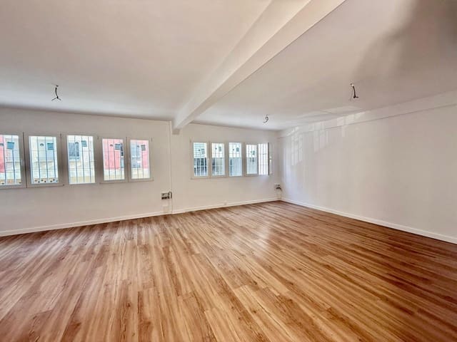 Toimisto vuokrattavana paikassa Málaga kaupunki - 1 350 € (Ref: 9627784)