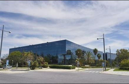 Kontor til salgs i Málaga by med garasje - € 295 000 (Ref: 9634496)