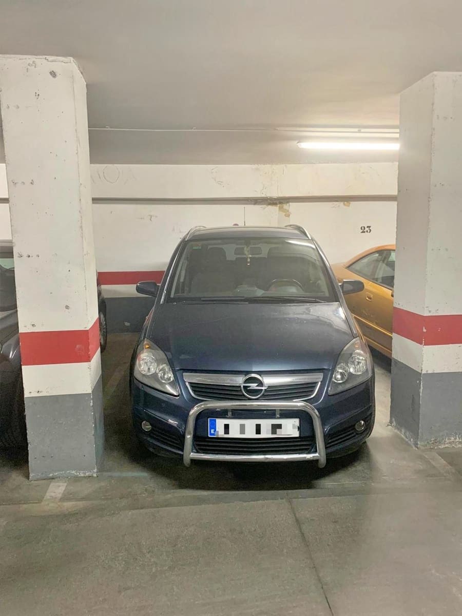 Garaż na sprzedaż w Miasto Malaga - 28 000 € (Ref: 9634501)