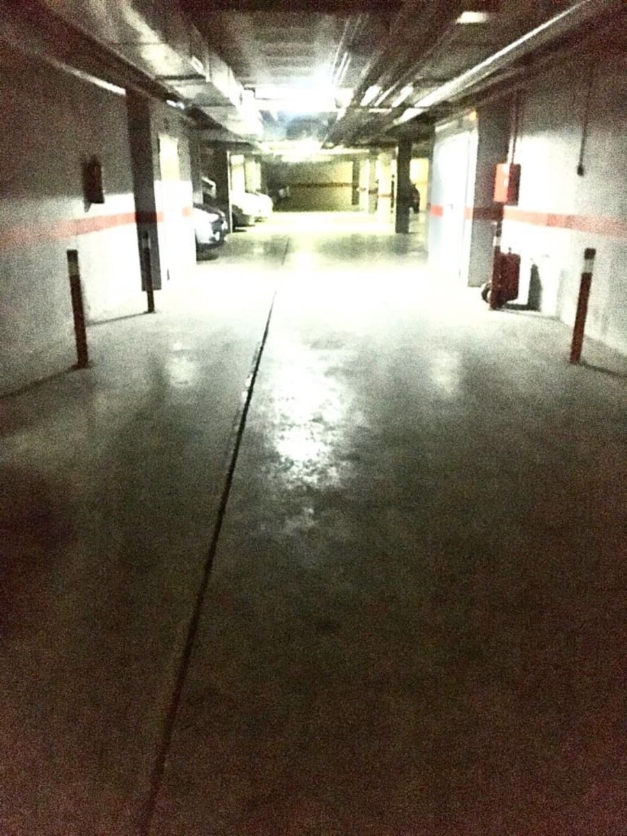 Garage for rent in Malaga city - € 120 (Ref: 9648367)