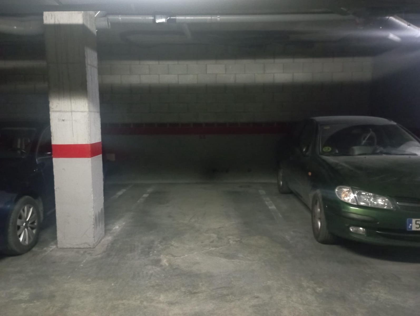 Garage for rent in Malaga city - € 120 (Ref: 9648367)