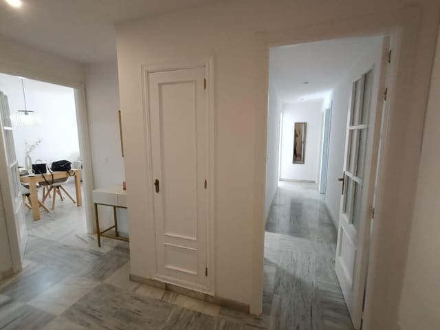 4 quarto Apartamento para venda em Carretera de Cadiz, Málaga cidade com garagem - 450 000 € (Ref: 9648368)