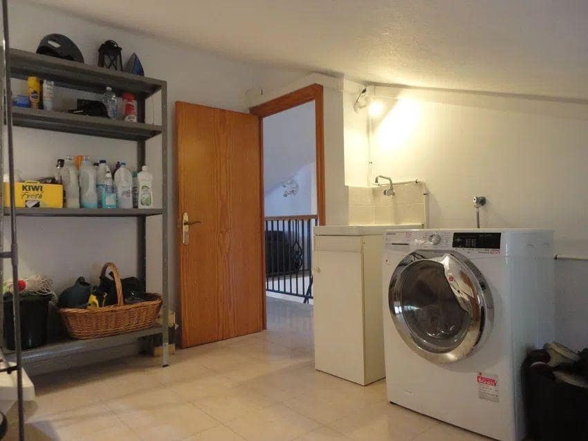 4 Zimmer Villa zu verkaufen in Malaga Stadt mit Pool Garage - 575.000 € (Ref: 9652186)