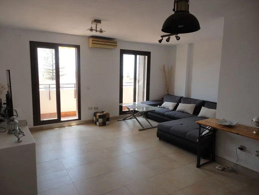 4 Zimmer Villa zu verkaufen in Malaga Stadt mit Pool Garage - 575.000 € (Ref: 9652186)