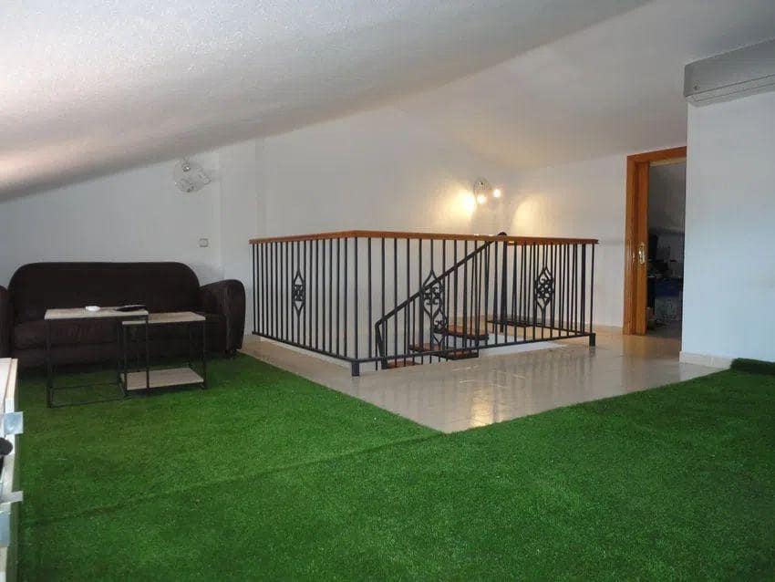 4 Zimmer Villa zu verkaufen in Malaga Stadt mit Pool Garage - 575.000 € (Ref: 9652186)