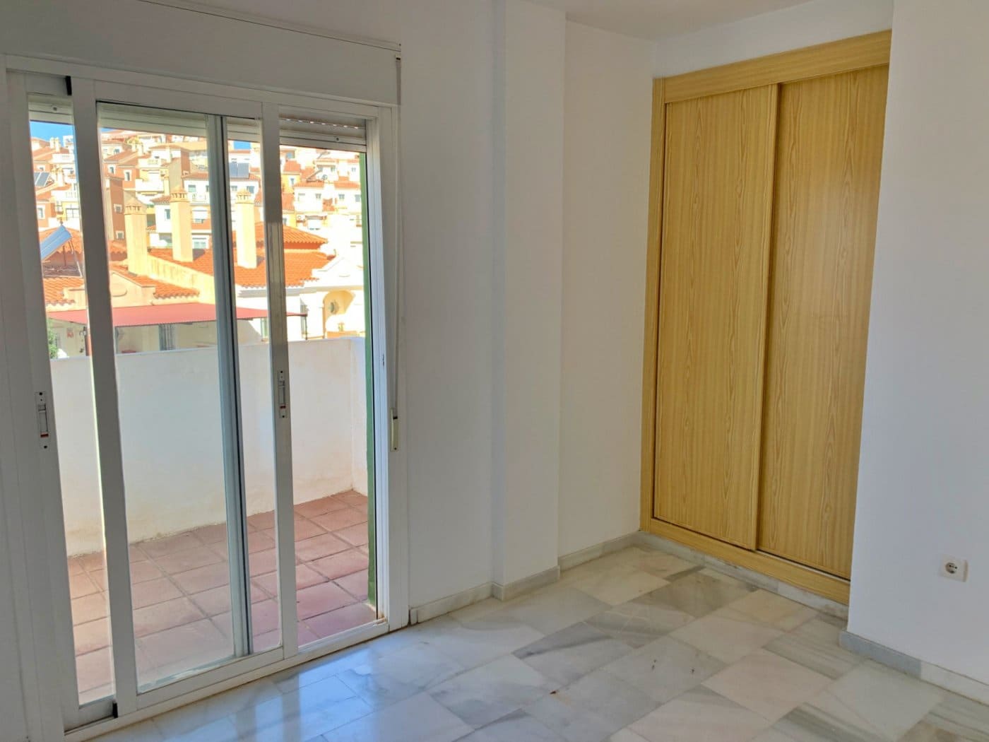 3 chambre Villa/Maison à vendre à Rincon de la Victoria avec piscine garage - 419 000 € (Ref: 9659584)