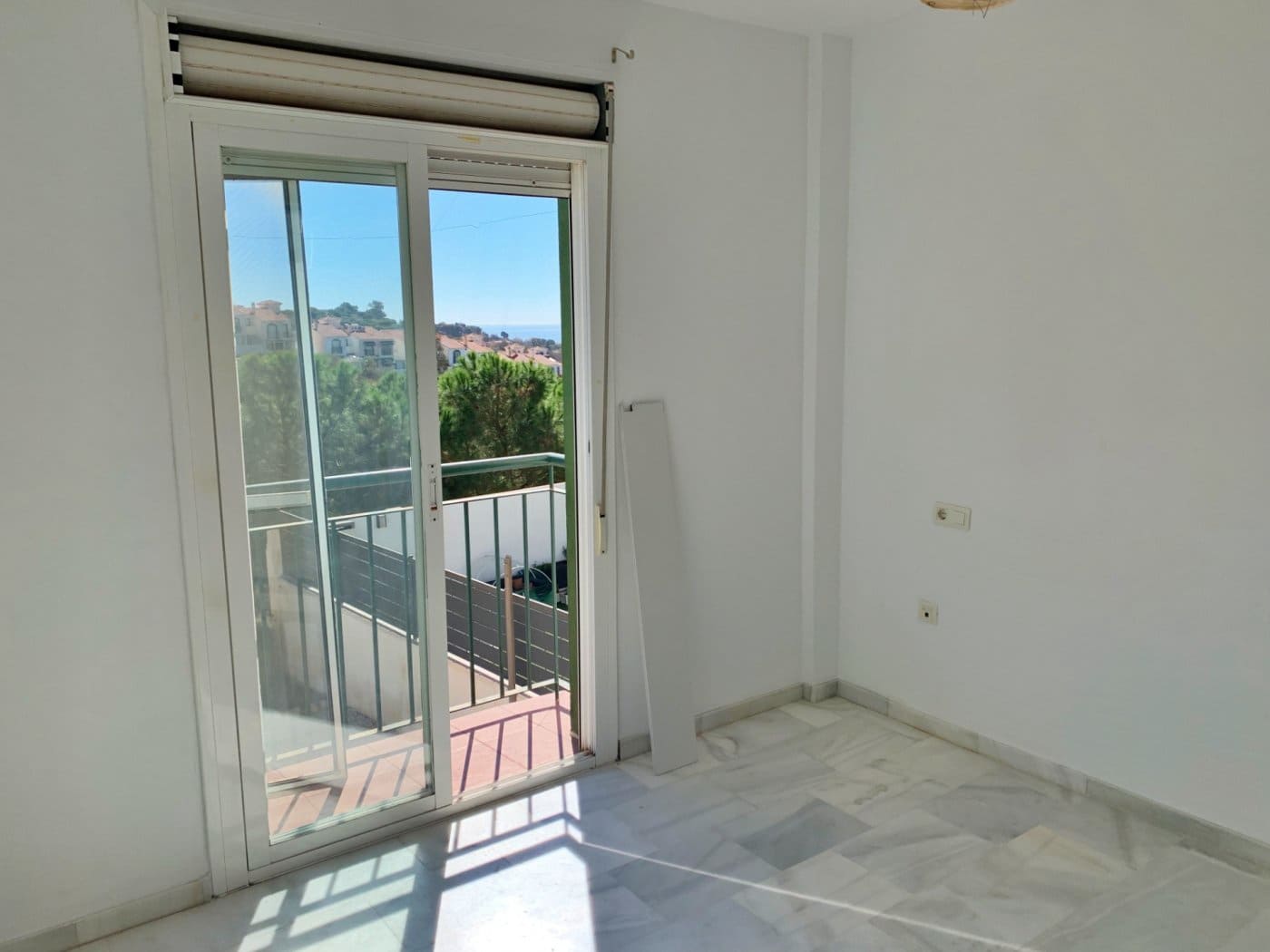 3 chambre Villa/Maison à vendre à Rincon de la Victoria avec piscine garage - 419 000 € (Ref: 9659584)