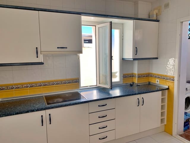 3 chambre Villa/Maison à vendre à Rincón de la Victoria avec piscine garage - 419 000 € (Ref: 9659584)