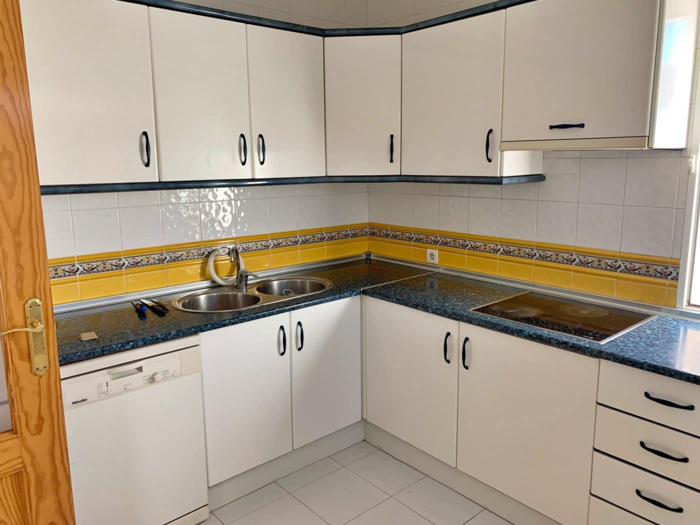 3 chambre Villa/Maison à vendre à Rincon de la Victoria avec piscine garage - 419 000 € (Ref: 9659584)