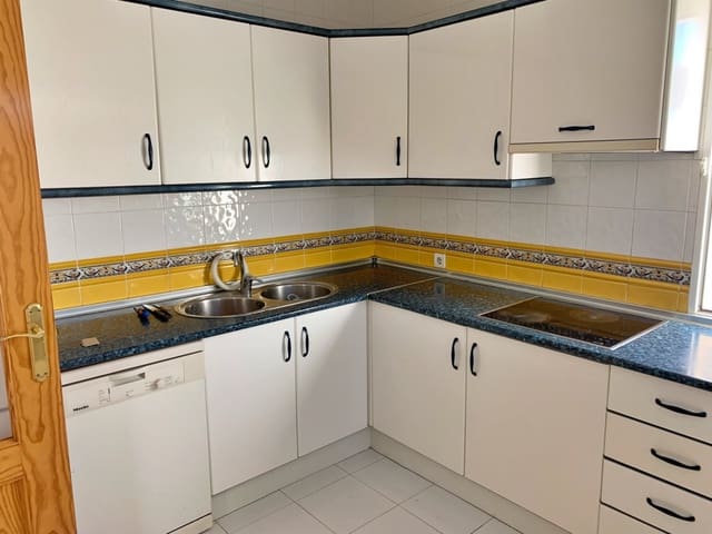 3 chambre Villa/Maison à vendre à Rincón de la Victoria avec piscine garage - 419 000 € (Ref: 9659584)