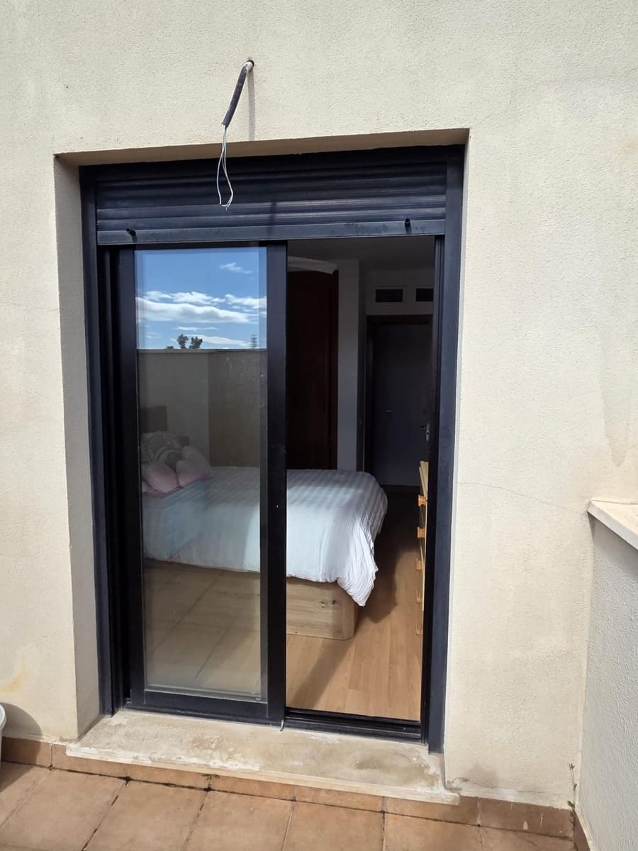 1 slaapkamer Flat te koop in Malaga stad - € 325.000 (Ref: 9666742)