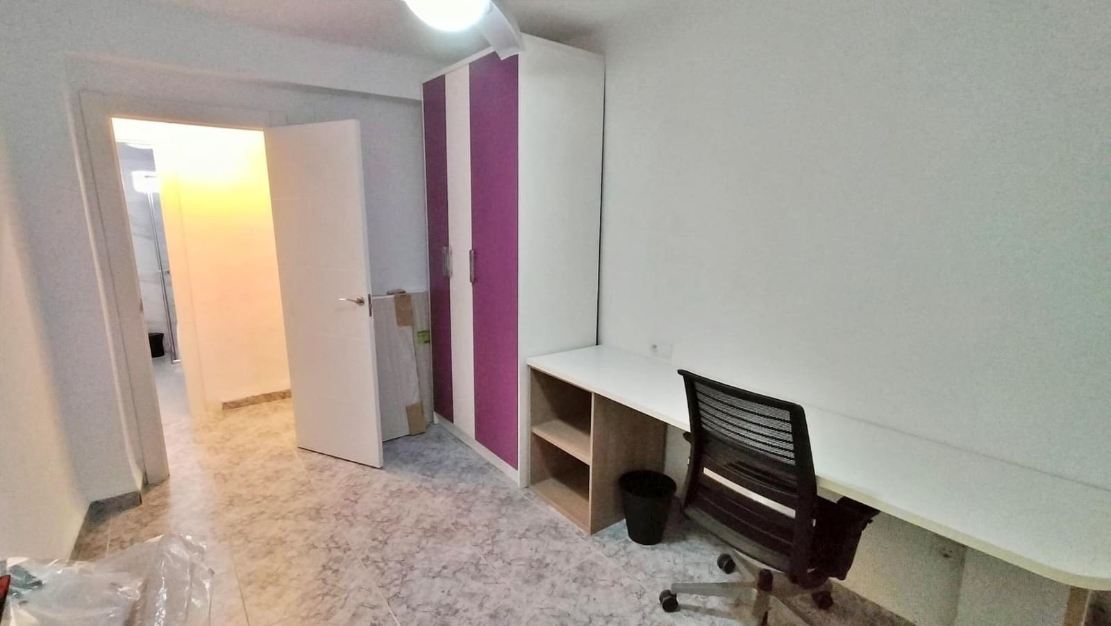 Piso de 3 habitaciones en Málaga ciudad en alquiler - 1.500 € (Ref: 9666743)