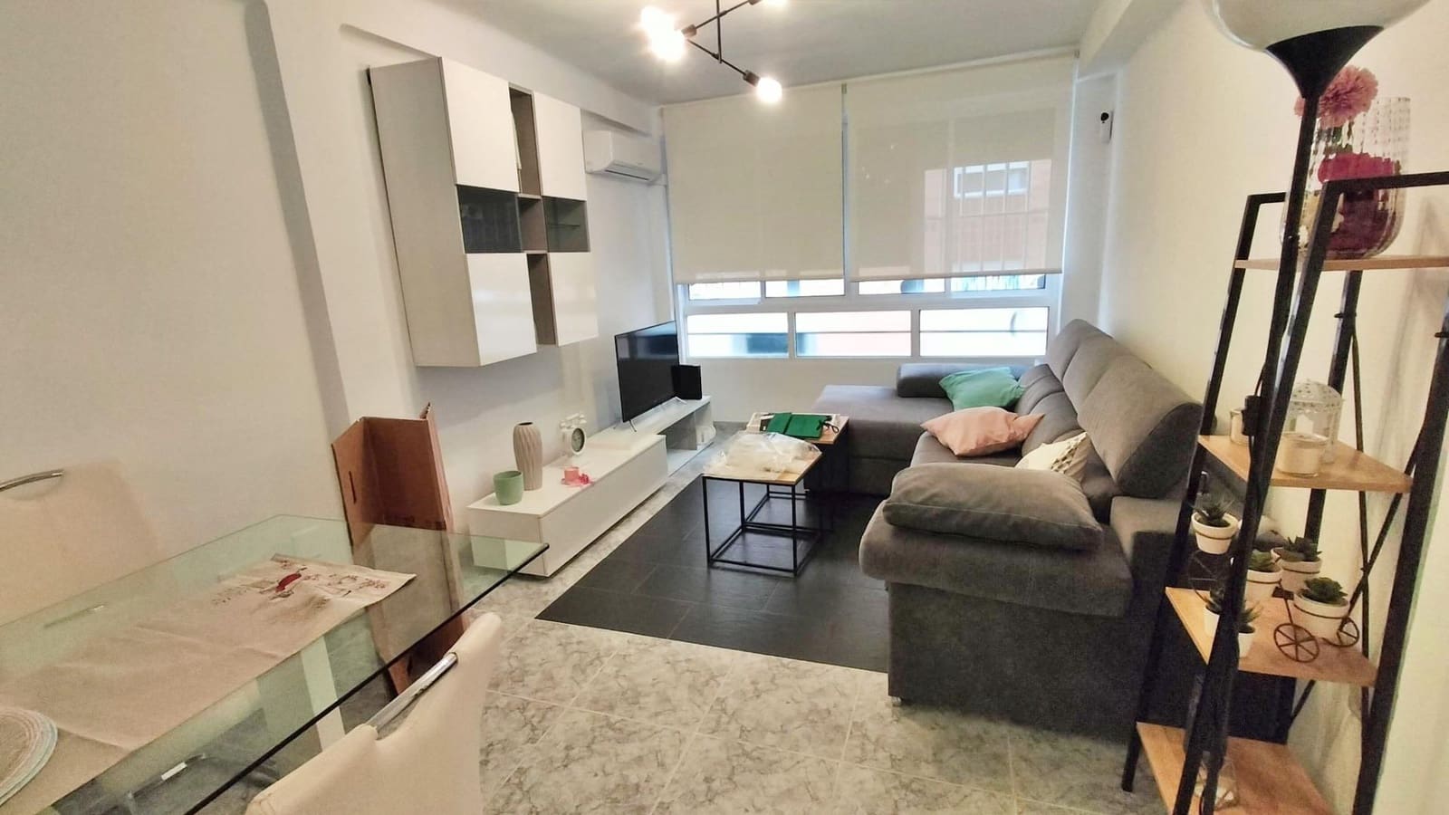 Piso de 3 habitaciones en Málaga ciudad en alquiler - 1.500 € (Ref: 9666743)