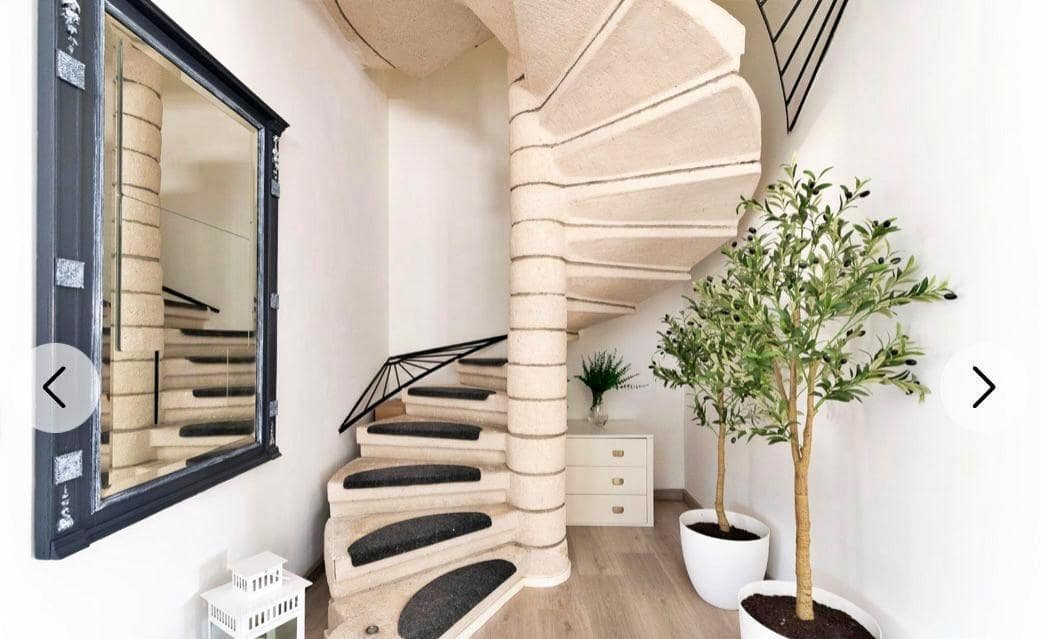 5 bedroom Villa for sale in La Cala del Moral - € 1,350,000 (Ref: 9674443)