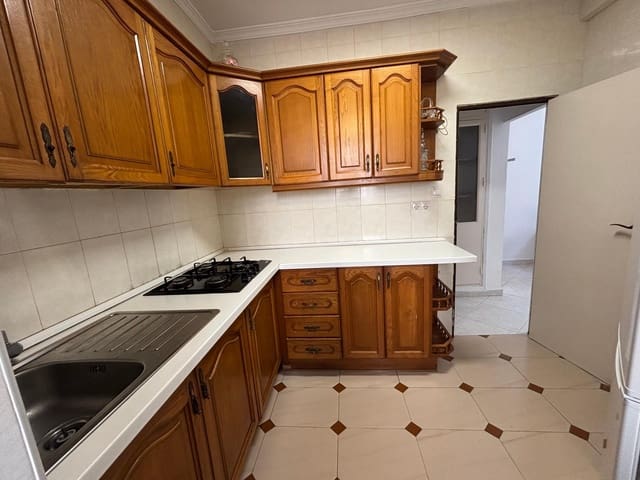 3 sovrum Lägenhet till salu i Cruz del Humilladero, Málaga stad - 252 000 € (Ref: 9674445)