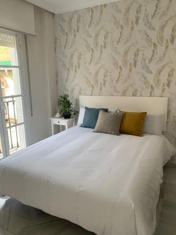 1 slaapkamer Flat te koop in Málaga stad - € 260.000 (Ref: 9690957)