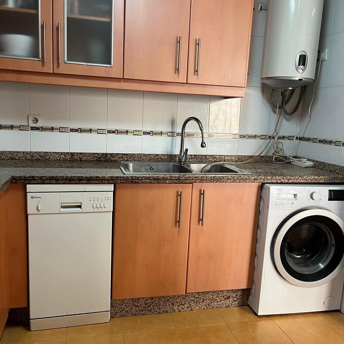 1 slaapkamer Flat te koop in Malaga stad met garage - € 265.000 (Ref: 9698915)