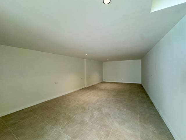 3 slaapkamer Appartement te koop in Málaga stad - € 450.000 (Ref: 9702091)