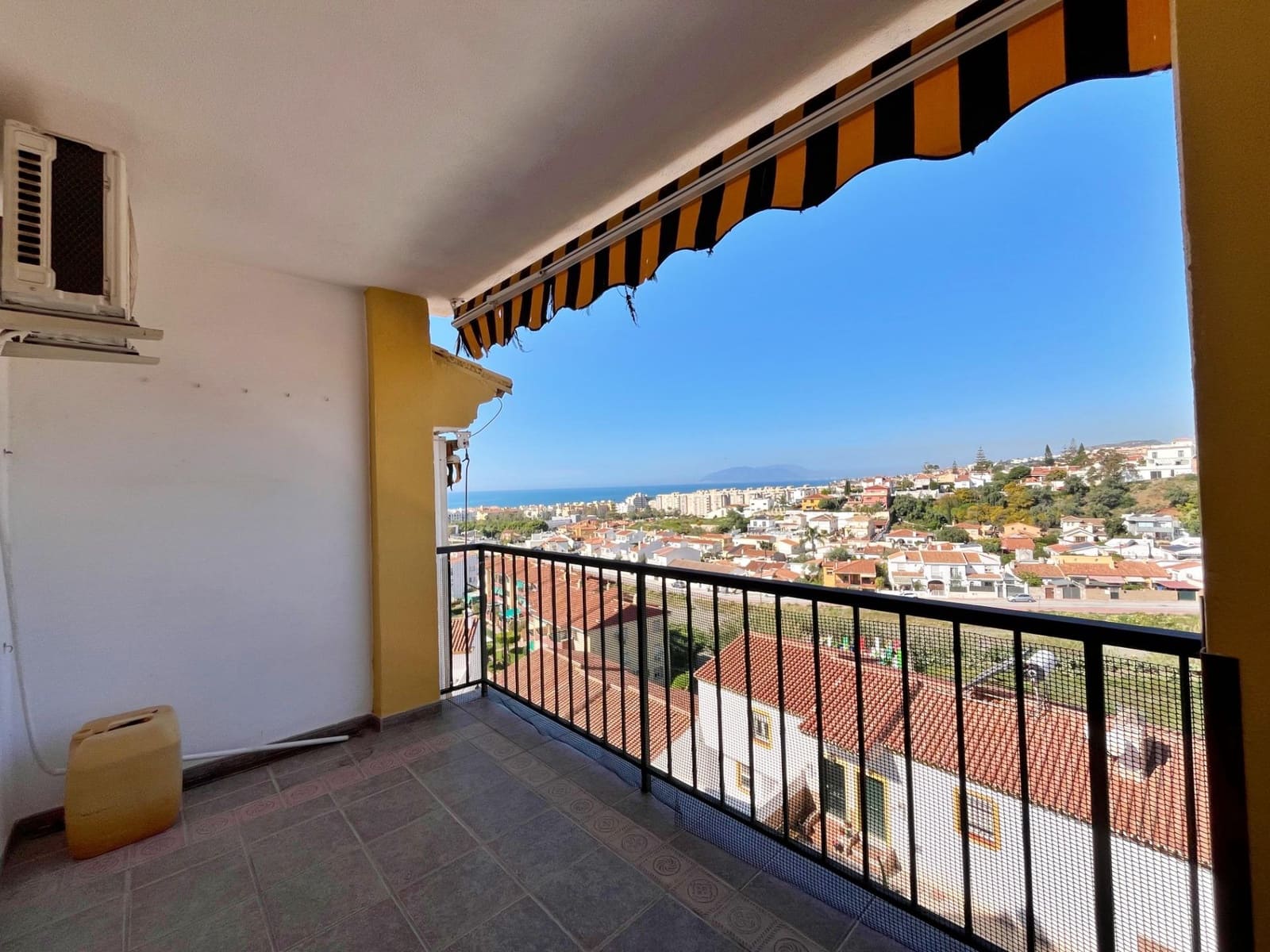 3 Zimmer Reihenhaus zu verkaufen in Torre de Benagalbon - 329.000 € (Ref: 9712149)