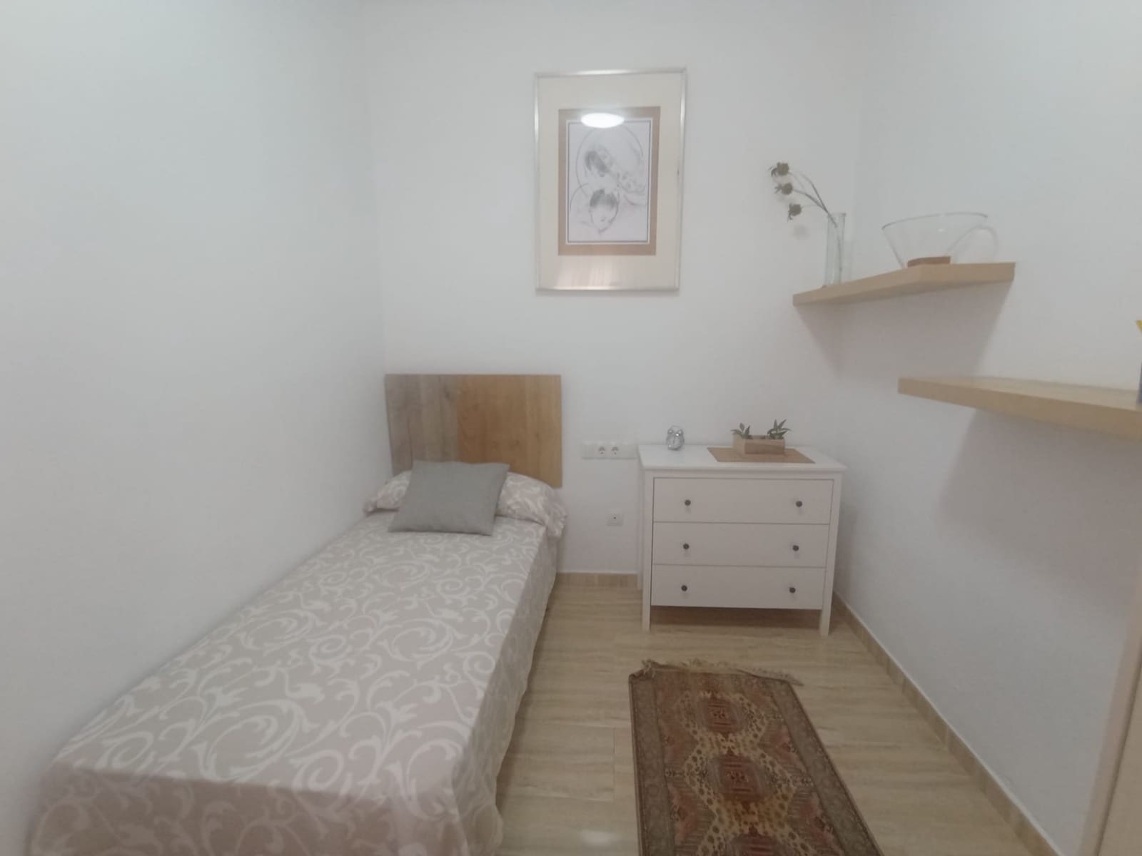 1 sypialnia Bungalow do wynajęcia w Miasto Malaga - 870 € (Ref: 9712150)