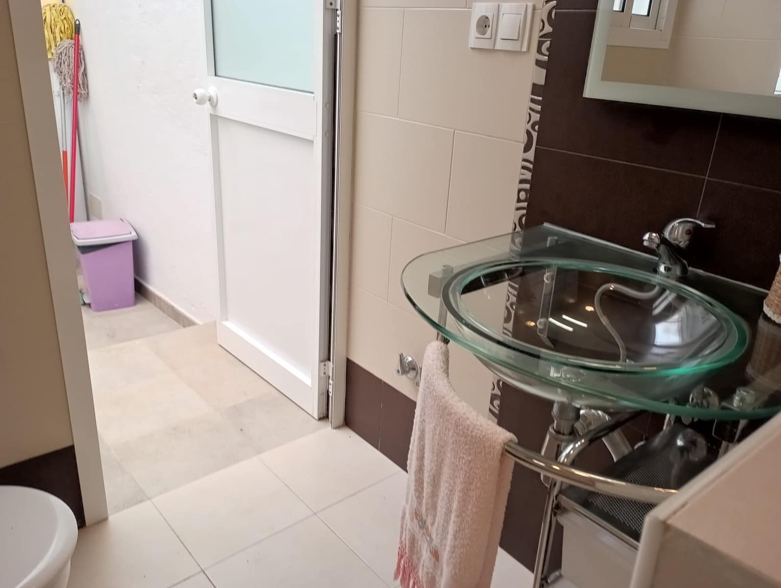 1 sypialnia Bungalow do wynajęcia w Miasto Malaga - 870 € (Ref: 9712150)